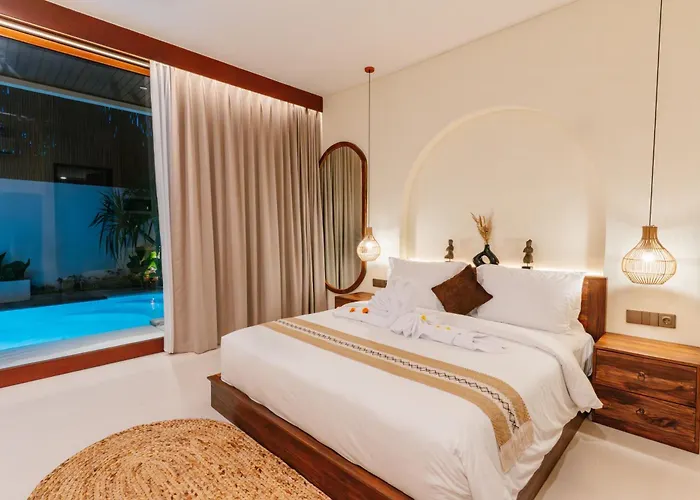 Villa Luxury Noah - Walkable To Shopping Mall & Waterbom Bali *