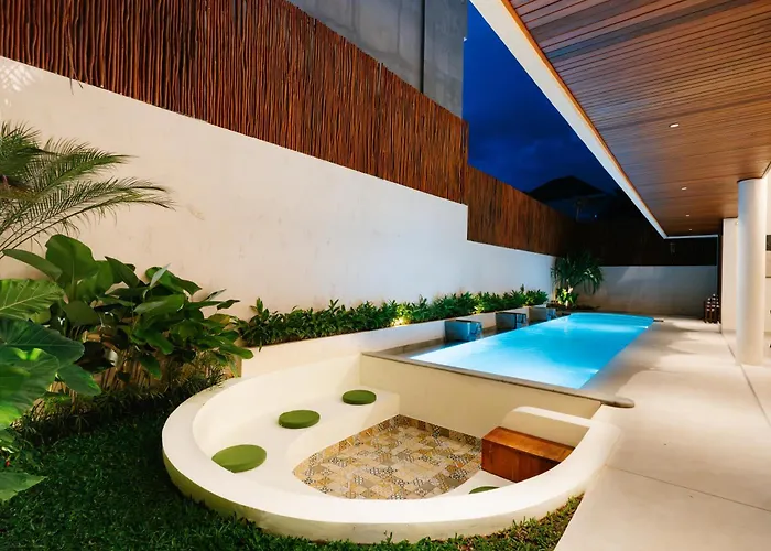 Luxury Noah - Walkable To Shopping Mall & Waterbom Bali Kuta (Bali)