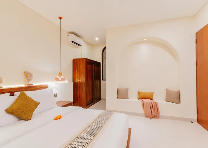 Villa Luxury Noah - Walkable To Shopping Mall & Waterbom Bali