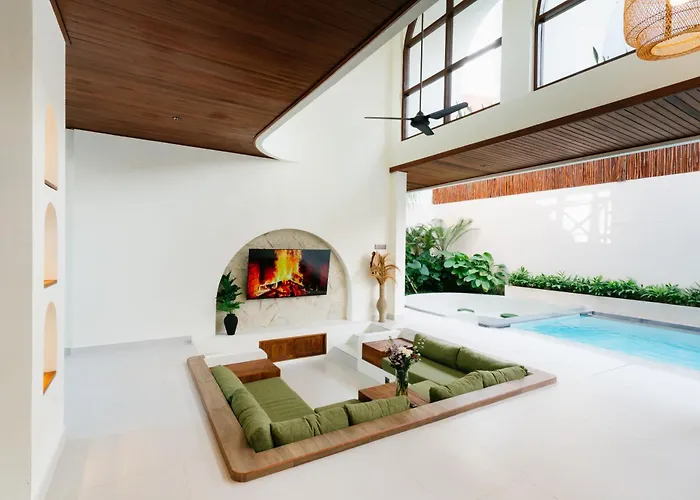 Villa Luxury Noah - Walkable To Shopping Mall & Waterbom Bali *