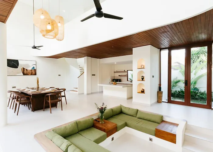 Luxury Noah - Walkable To Shopping Mall & Waterbom Bali Villa *